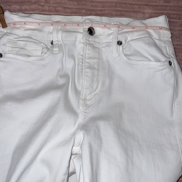 Good American Good Legs Crop High Rise Skinny Stretch Denim white. NWOT. - Picture 13 of 17